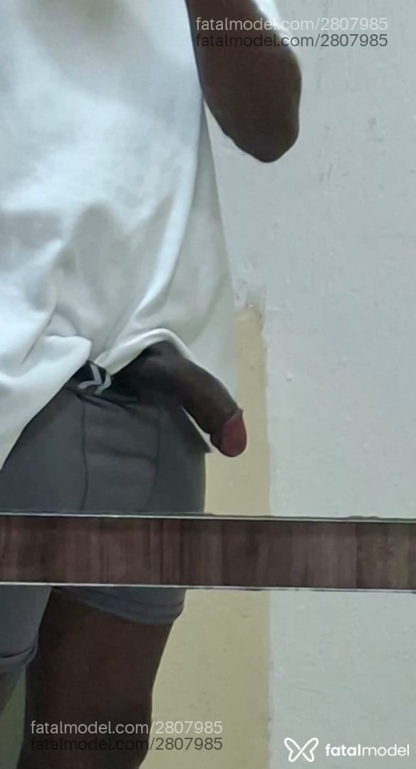Acompanhante homem com cabelo castanho de olhos castanhos em Rio de Janeiro - Gabro