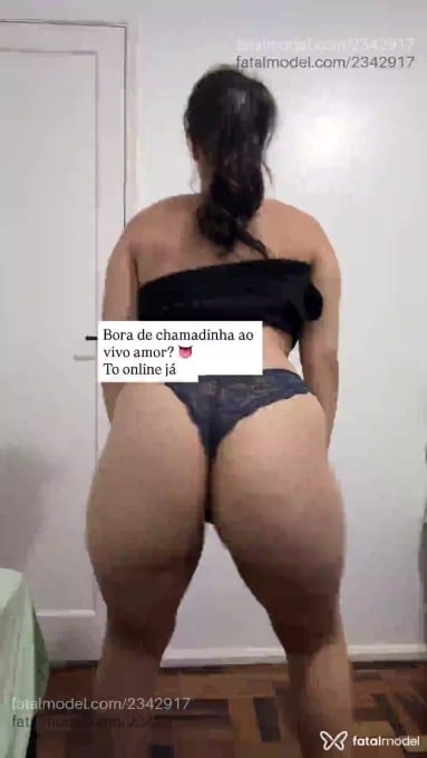 Acompanhante mulher com cabelo castanho de olhos castanhos em Virtual - Ana Bell