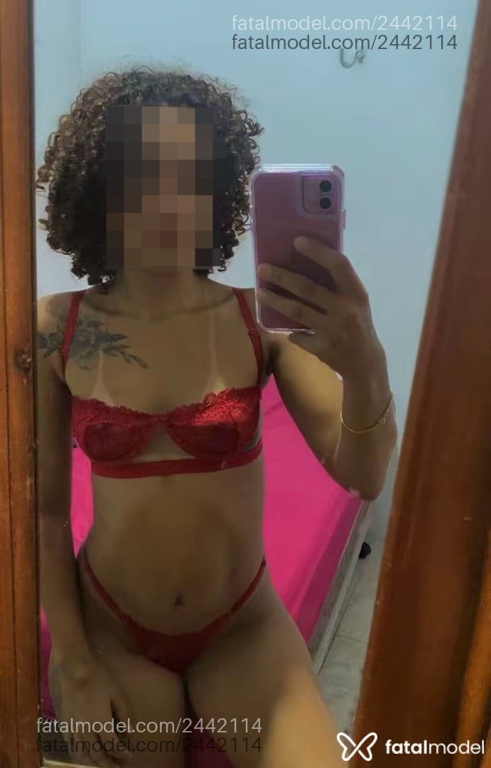 Acompanhante mulher morena (o) de olhos castanhos em Belém - Tay