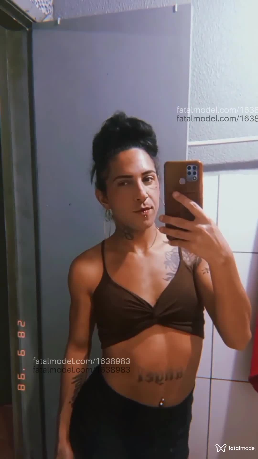 Acompanhante travesti morena (o) de olhos mel em Ponta Grossa - Angel