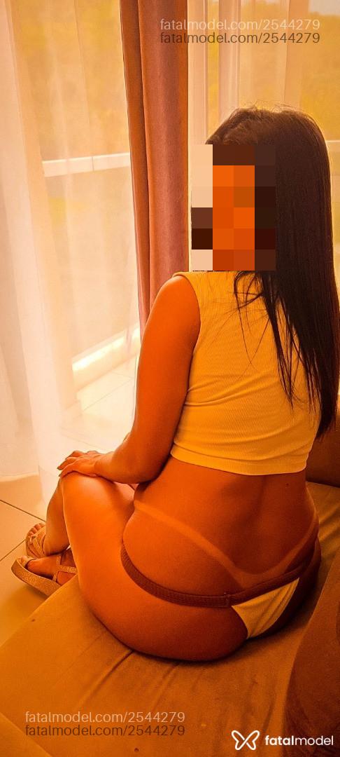 Acompanhante mulher morena (o) de olhos pretos em Virtual Acompanhante mulher morena (o) de olhos pretos em Virtual - Mia Madison