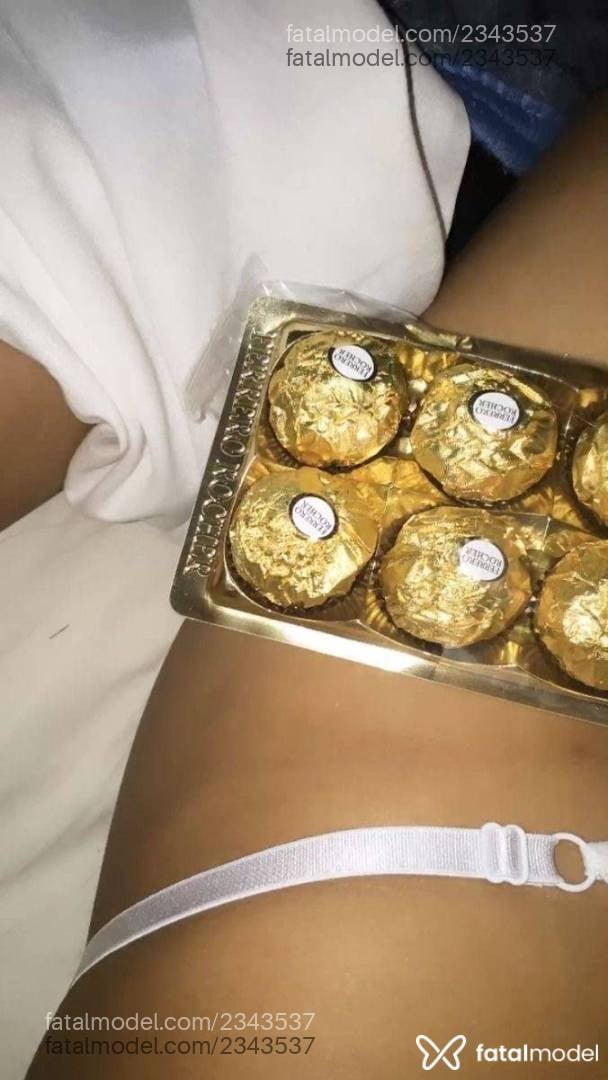 Acompanhante mulher morena (o) de olhos castanhos em Fortaleza - Raissa Martins