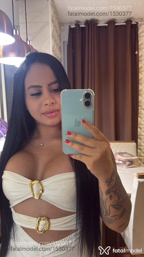 Acompanhante mulher morena (o) de olhos castanhos - Thayna