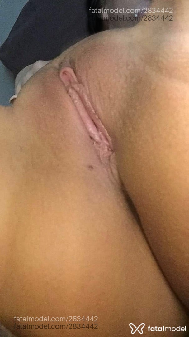 Acompanhante mulher com cabelo castanho de olhos verdes em Belo Horizonte - Diana Fernandes
