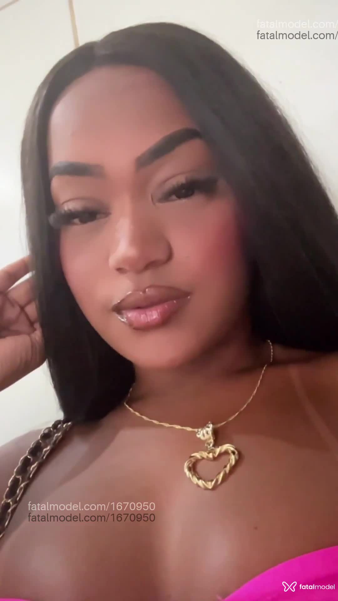 Acompanhante mulher morena (o) de olhos pretos em São Paulo - Suzy