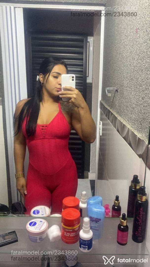 Acompanhante mulher morena (o) de olhos pretos em São José do Rio Preto - Jennifer