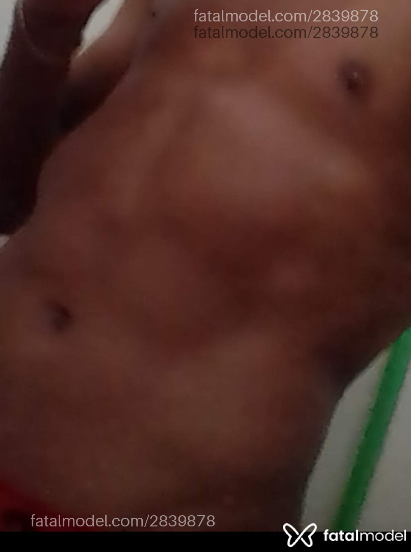 Acompanhante homem morena (o) de olhos castanhos em Goiânia - Guilherme