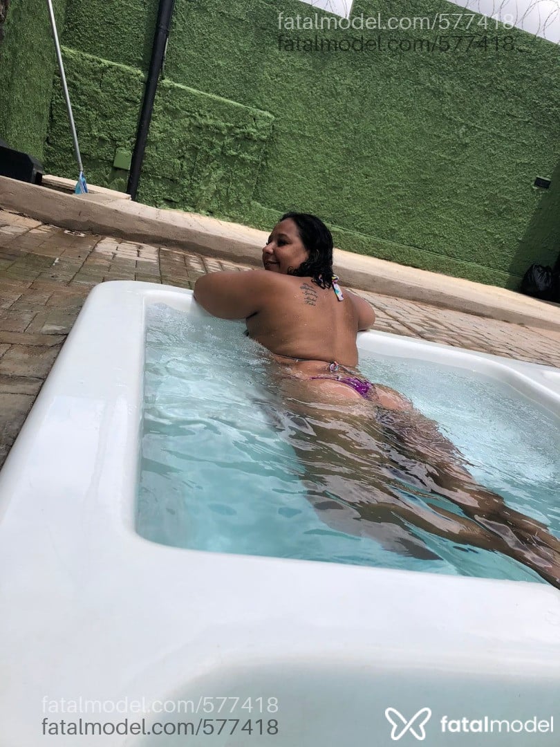 Acompanhante mulher morena (o) de olhos castanhos em São Sebastião do Paraíso Acompanhante mulher morena (o) de olhos castanhos em São Sebastião do Paraíso - Val morena