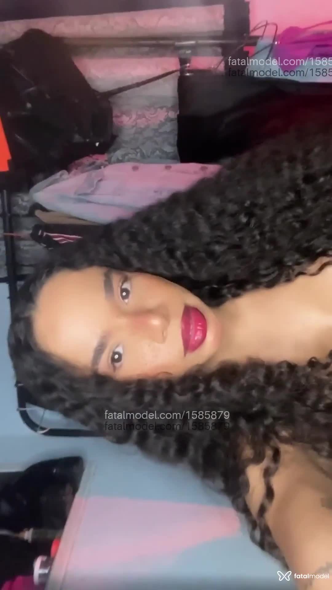 Acompanhante mulher trans morena (o) de olhos castanhos em Virtual Acompanhante mulher trans morena (o) de olhos castanhos em Virtual - Gabi