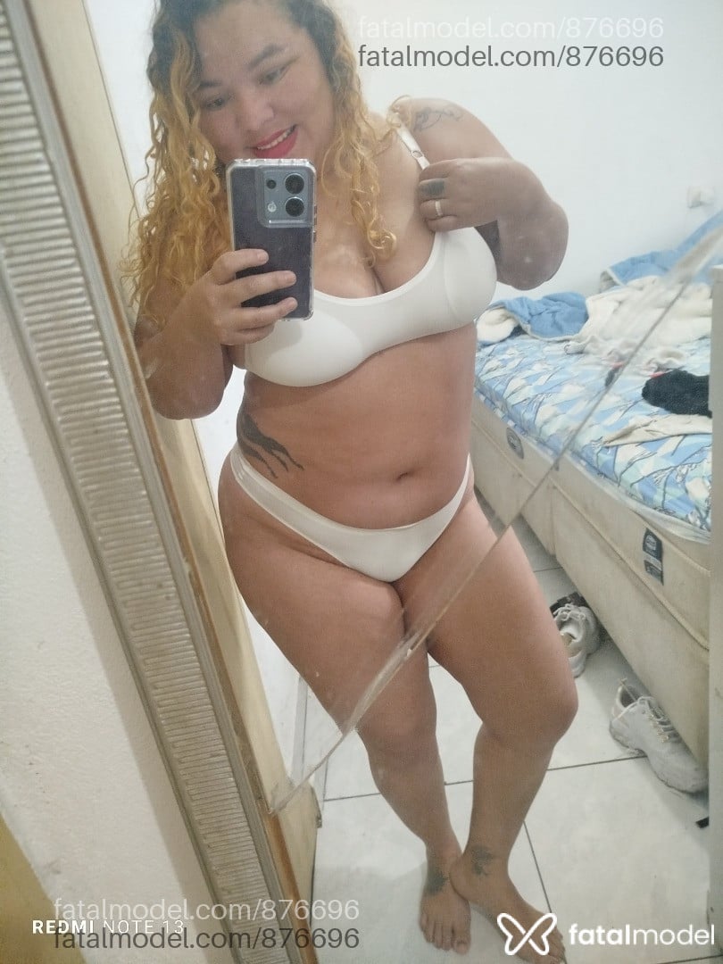 Acompanhante mulher loira (o) de olhos castanhos em Osasco - Mel carvalho