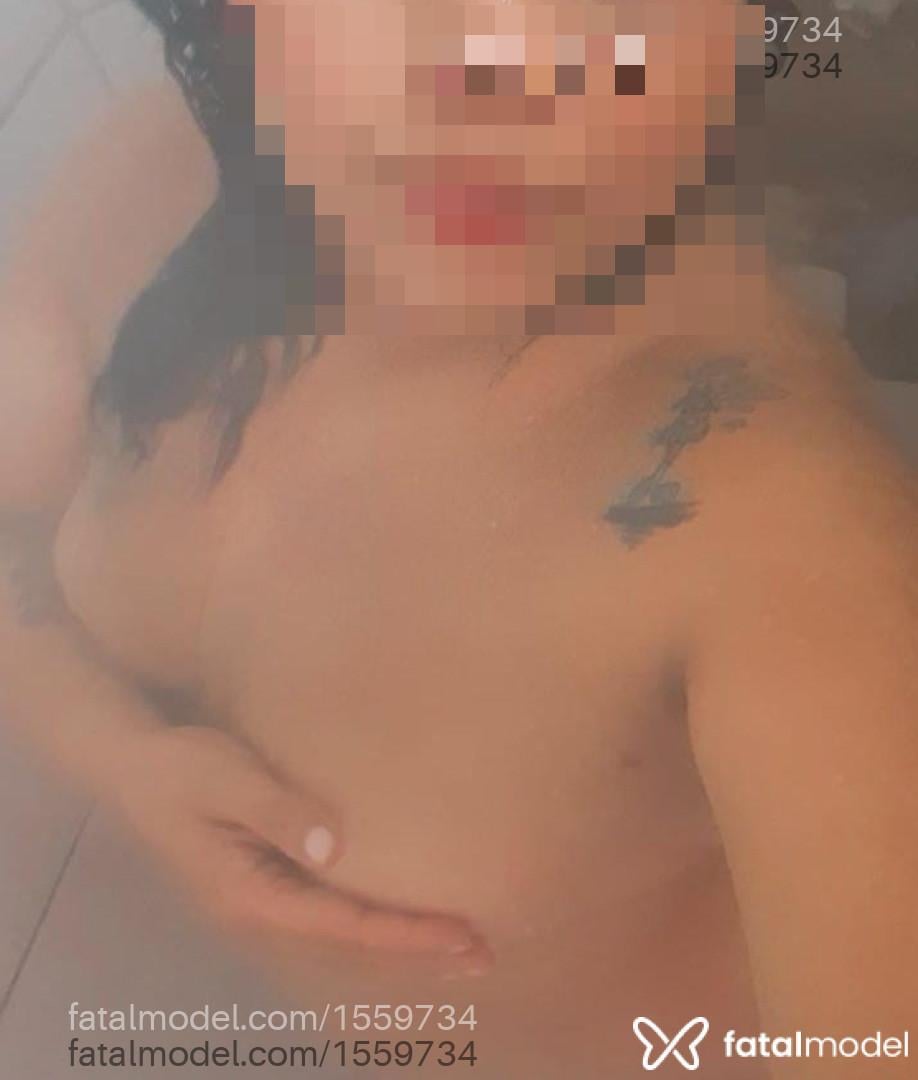 Acompanhante mulher morena (o) de olhos castanhos em Guaíba Acompanhante mulher morena (o) de olhos castanhos em Guaíba - Luthy