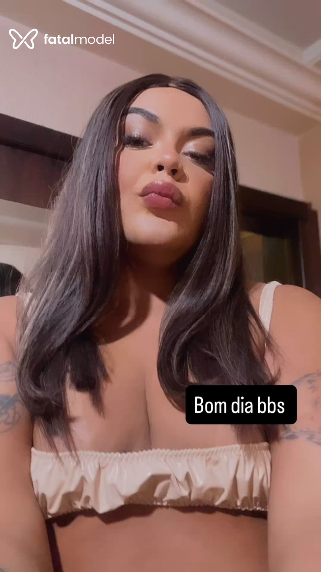 Acompanhante mulher trans loira (o) de olhos castanhos em Porto Alegre Acompanhante mulher trans loira (o) de olhos castanhos em Porto Alegre - Paola Pasolini