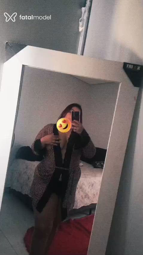 Acompanhante mulher ruiva (o) de olhos pretos em Vilhena - Sophia Mello