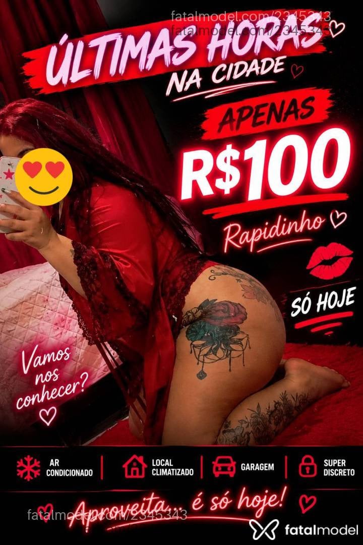 Acompanhante mulher ruiva (o) de olhos pretos - Sophia Mello