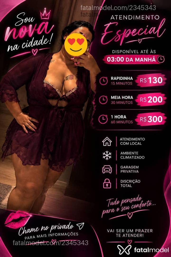 Acompanhante mulher ruiva (o) de olhos pretos - Sophia Mello