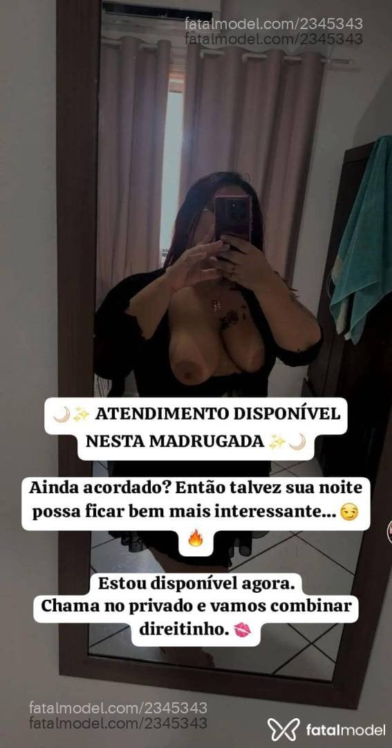 Acompanhante mulher ruiva (o) de olhos pretos - Sophia Mello