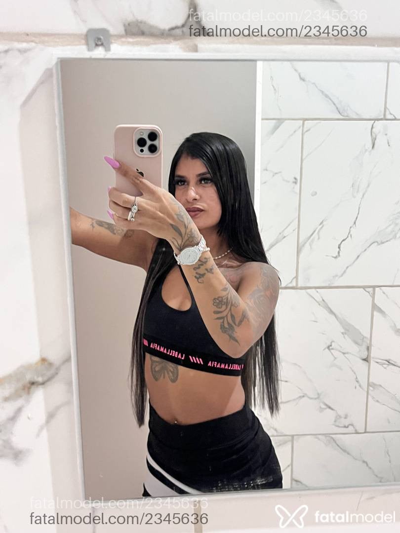 Acompanhante mulher morena (o) de olhos castanhos - Mariana Torres