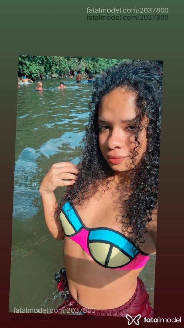 Acompanhante mulher trans morena (o) de olhos pretos em Cuiabá - Gabiih Salvatoriih