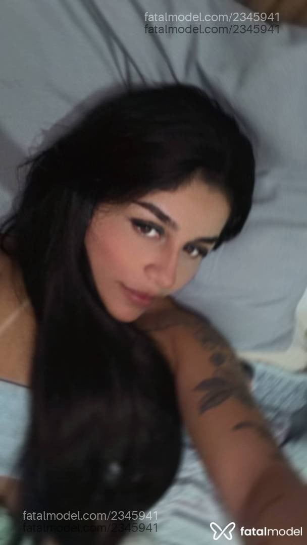 Acompanhante mulher morena (o) de olhos castanhos - Hanna