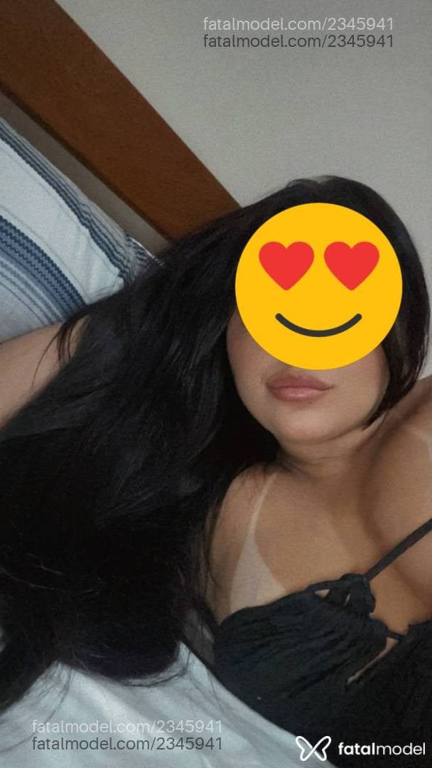 Acompanhante mulher morena (o) de olhos castanhos - Hanna