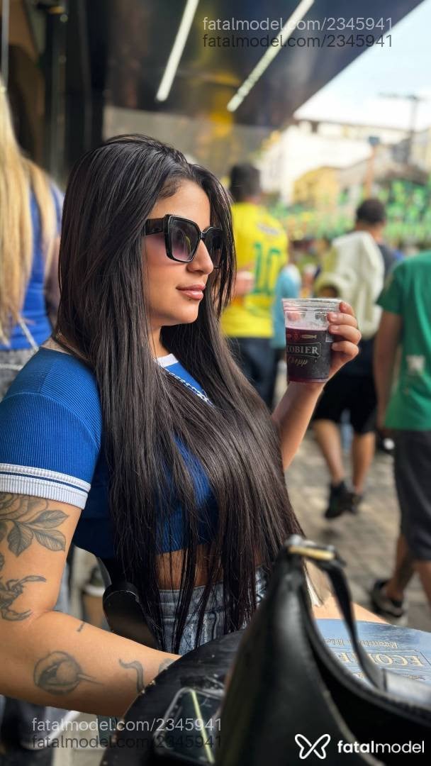 Acompanhante mulher morena (o) de olhos castanhos em São Lourenço - Hanna