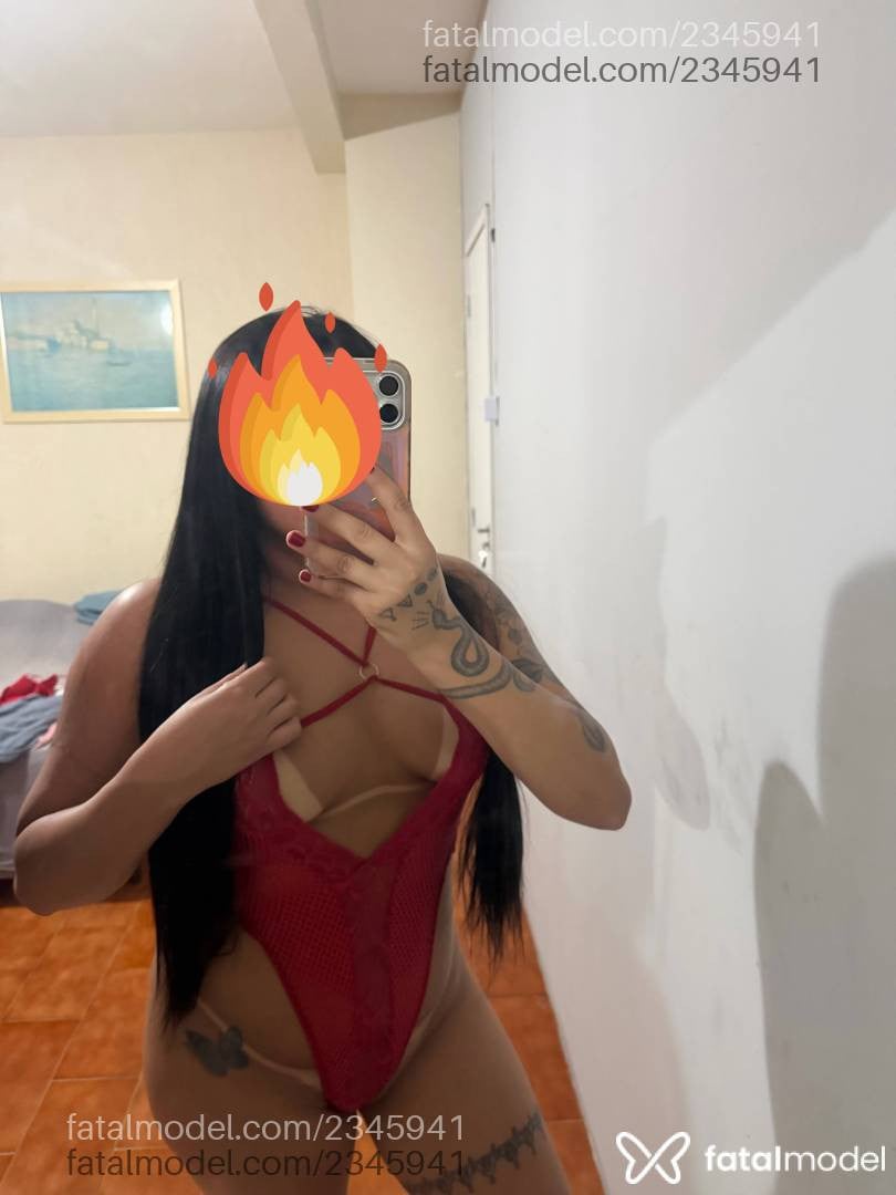 Acompanhante mulher morena (o) de olhos castanhos - Hanna