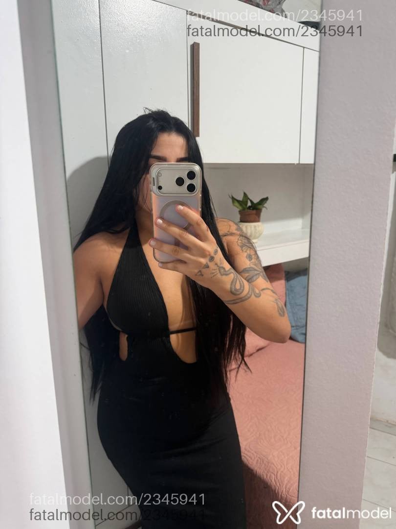 Acompanhante mulher morena (o) de olhos castanhos - Hanna