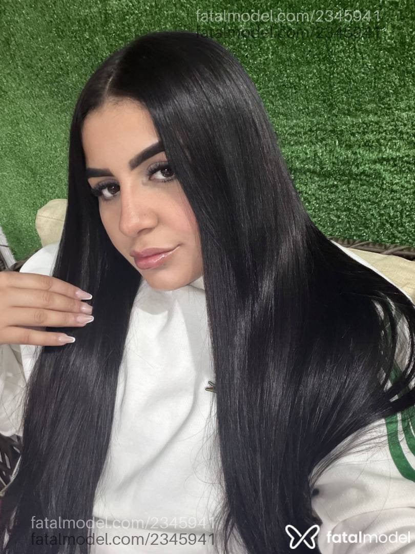 Acompanhante mulher morena (o) de olhos castanhos - Hanna