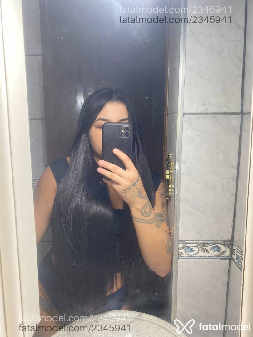 Acompanhante mulher morena (o) de olhos castanhos em São Lourenço - Hanna