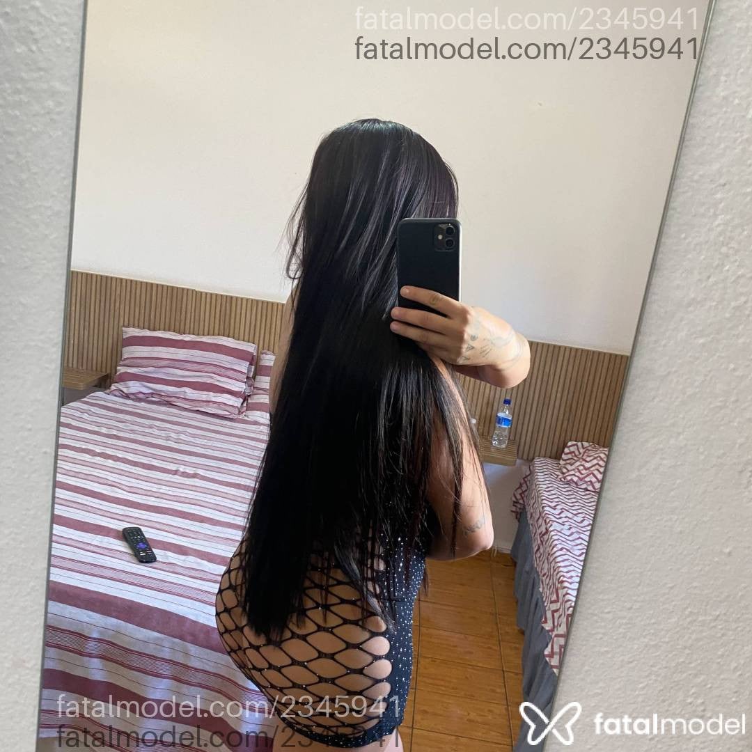 Acompanhante mulher morena (o) de olhos castanhos em São Lourenço Acompanhante mulher morena (o) de olhos castanhos em São Lourenço - Hanna