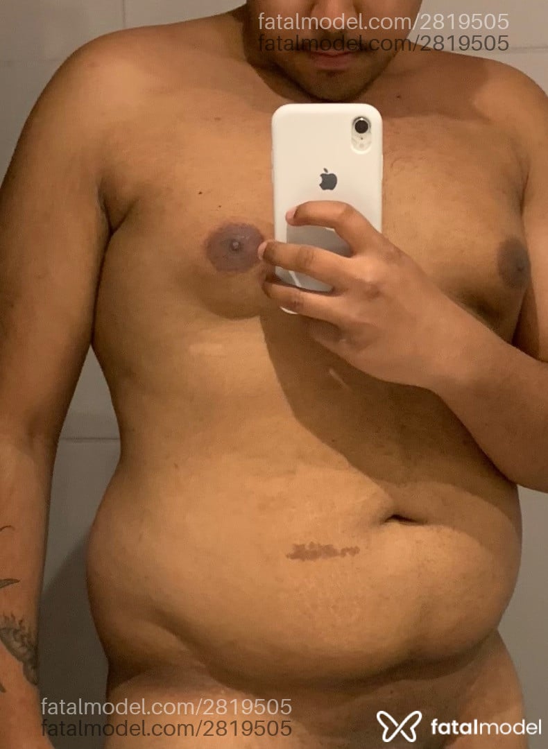 Acompanhante homem morena (o) de olhos castanhos em Campos do Jordão Acompanhante homem morena (o) de olhos castanhos em Campos do Jordão - Adrien Leclerc