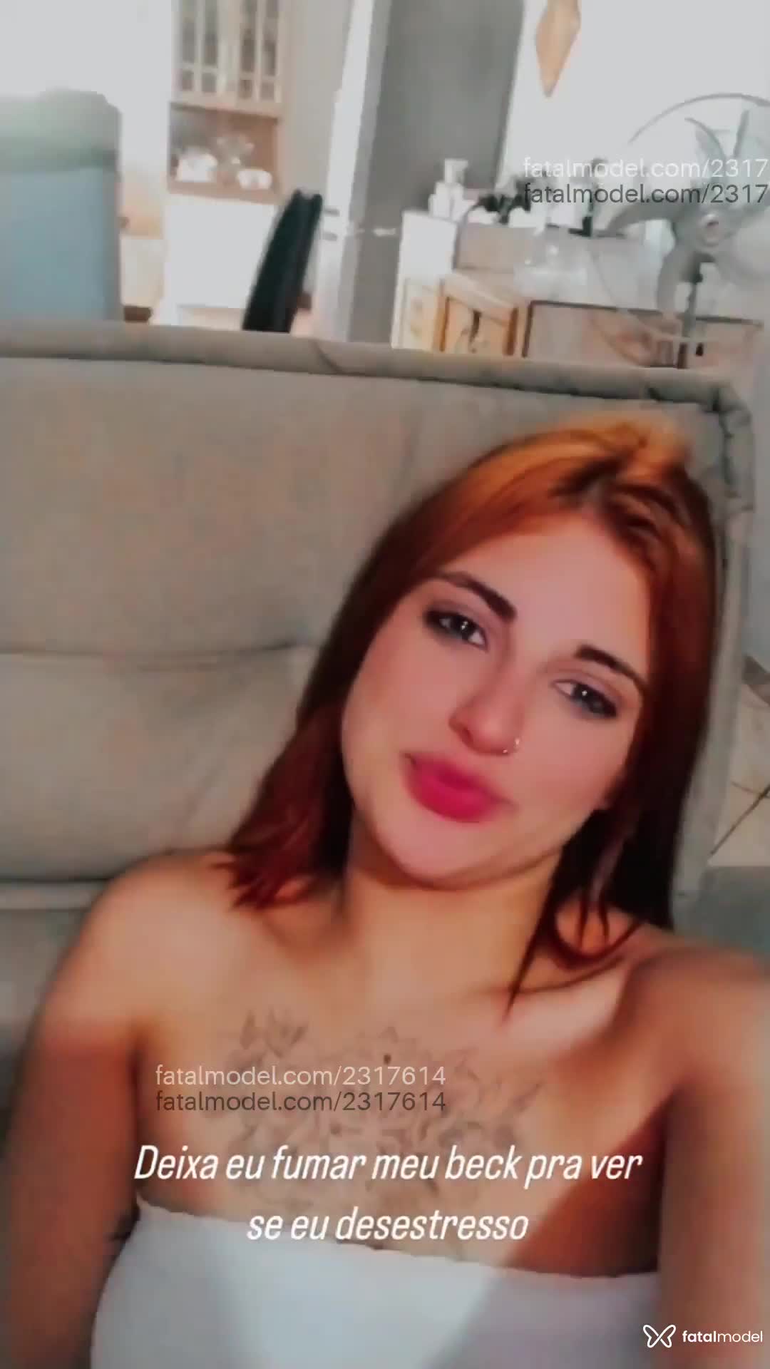Acompanhante mulher ruiva (o) de olhos castanhos em Guarapuava - Ayla Martinelly