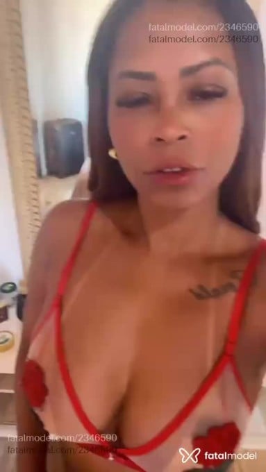Acompanhante mulher com cabelo castanho de olhos castanhos em São Mateus - Keyla Brasil