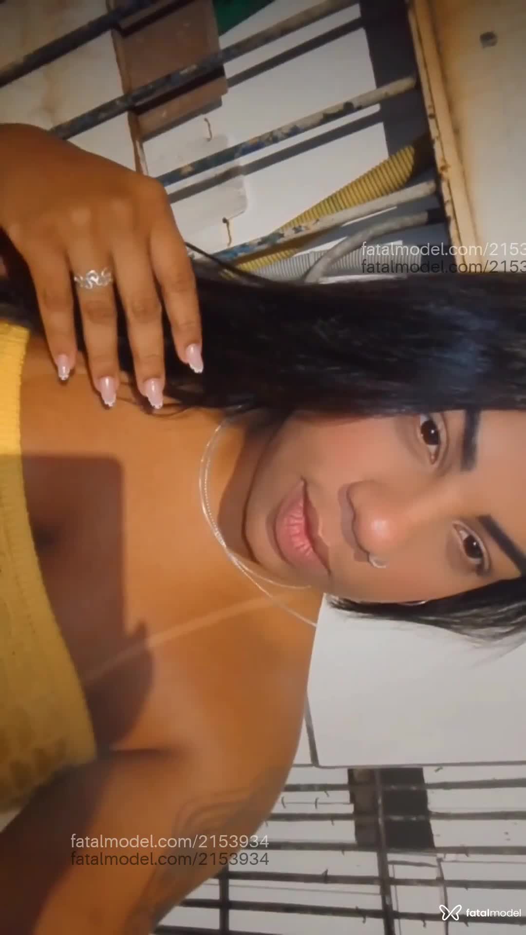 Acompanhante mulher morena (o) de olhos castanhos em Campina Grande - Lobinha