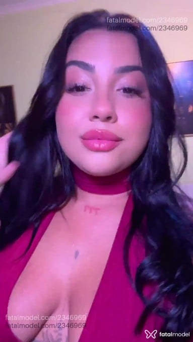 Acompanhante mulher com cabelo castanho de olhos castanhos em Rio de Janeiro - Milena Castro
