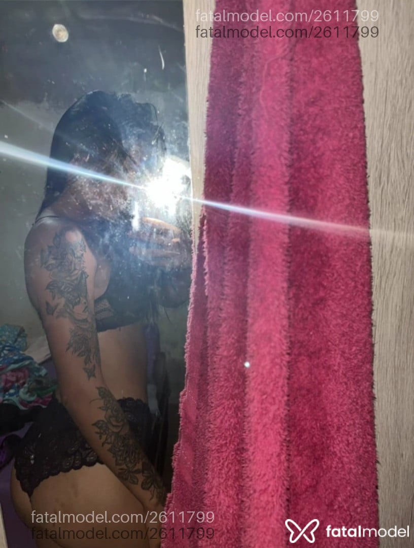 Acompanhante mulher morena (o) de olhos castanhos em Porto Velho - Morena