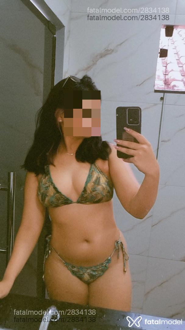 Acompanhante mulher morena (o) de olhos castanhos em Virtual Acompanhante mulher morena (o) de olhos castanhos em Virtual - Ravena