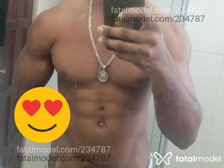 Acompanhante homem com cabelo castanho de olhos castanhos - Hyam pk grande