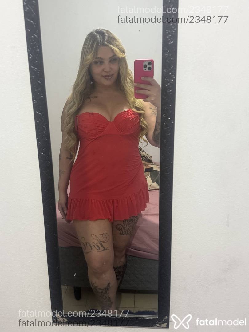 Acompanhante mulher loira (o) de olhos verdes - Bella