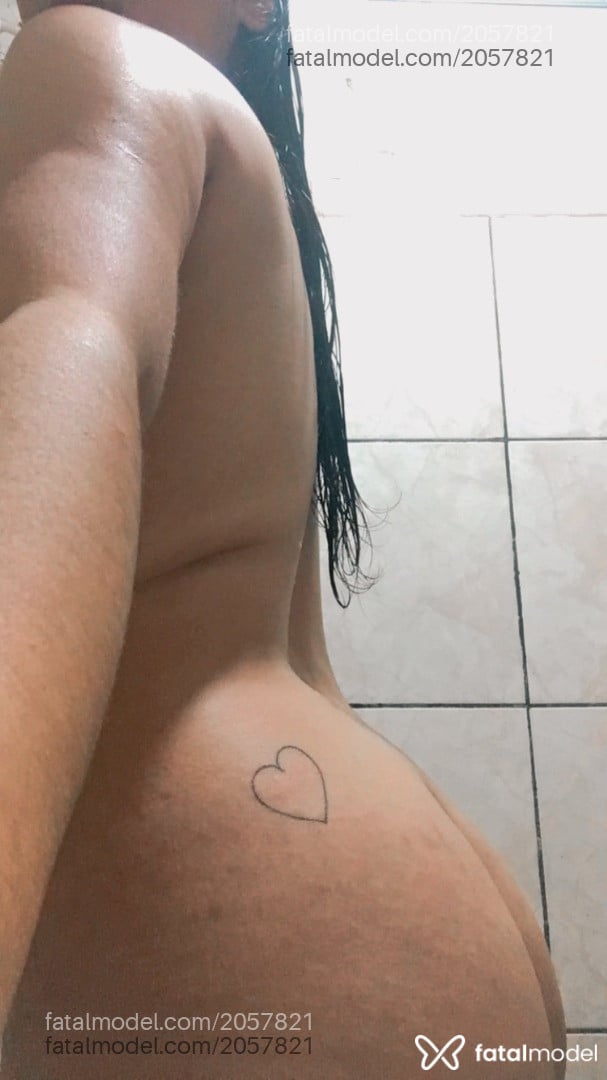 Acompanhante mulher morena (o) de olhos castanhos em Maringá - Micaelly