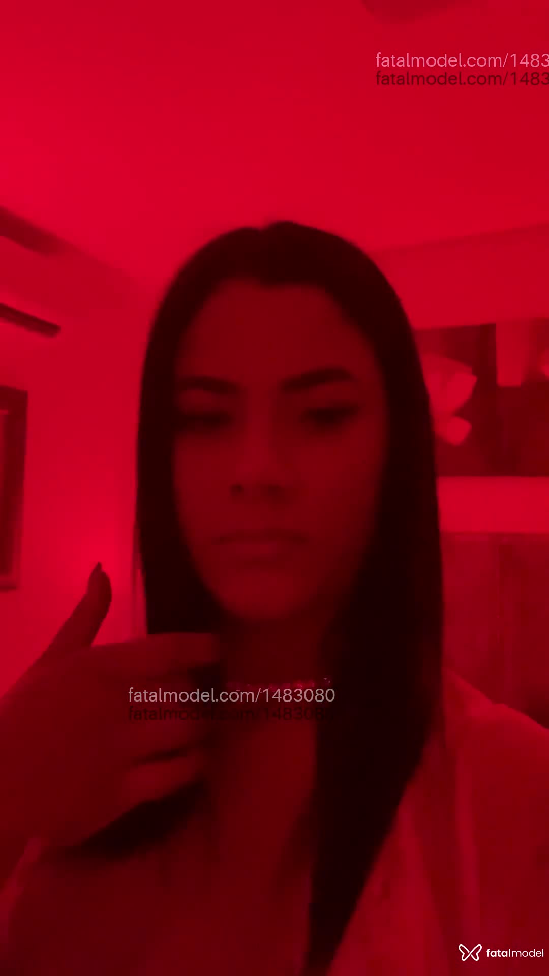 Acompanhante mulher com cabelo castanho de olhos castanhos - Bruninha