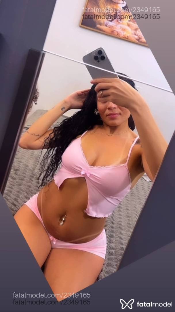 Acompanhante mulher com cabelo castanho de olhos mel - Nicoly