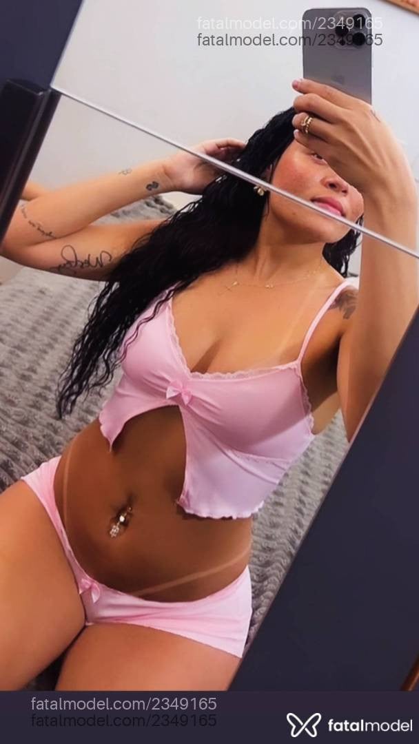 Acompanhante mulher com cabelo castanho de olhos mel - Nicoly