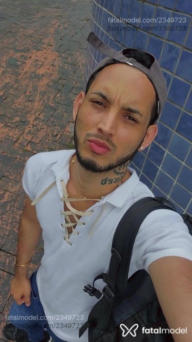 Acompanhante homem morena (o) de olhos pretos em Belo Horizonte - Diego Novaes