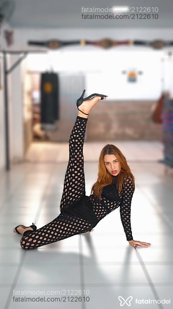 Acompanhante mulher ruiva (o) de olhos castanhos - Aghata Avilla