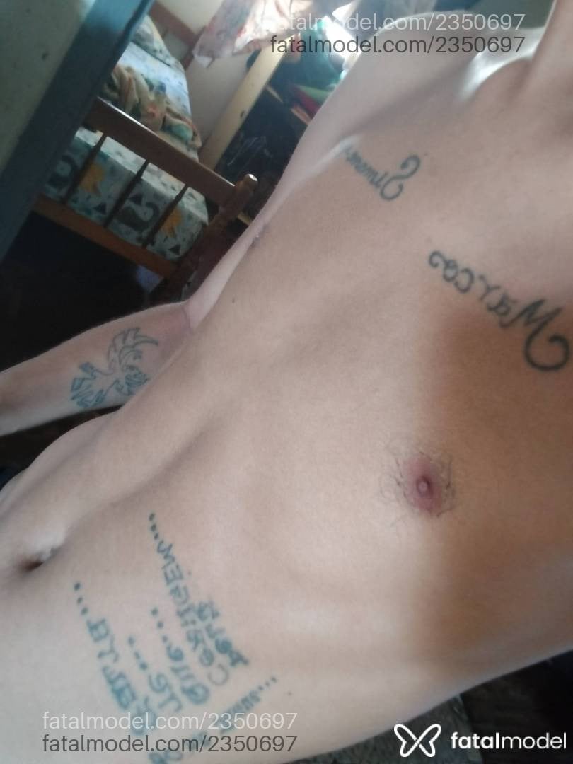 Acompanhante homem morena (o) de olhos castanhos em Maringá - Spike
