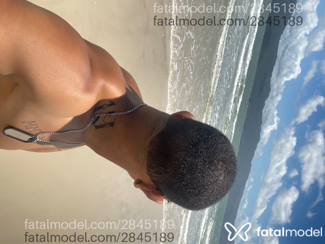 Acompanhante homem morena (o) de olhos castanhos em Florianópolis - Diego Reis