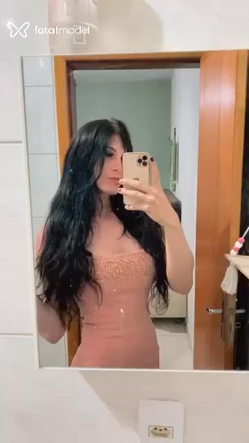 Acompanhante mulher trans morena (o) de olhos castanhos - Lorena