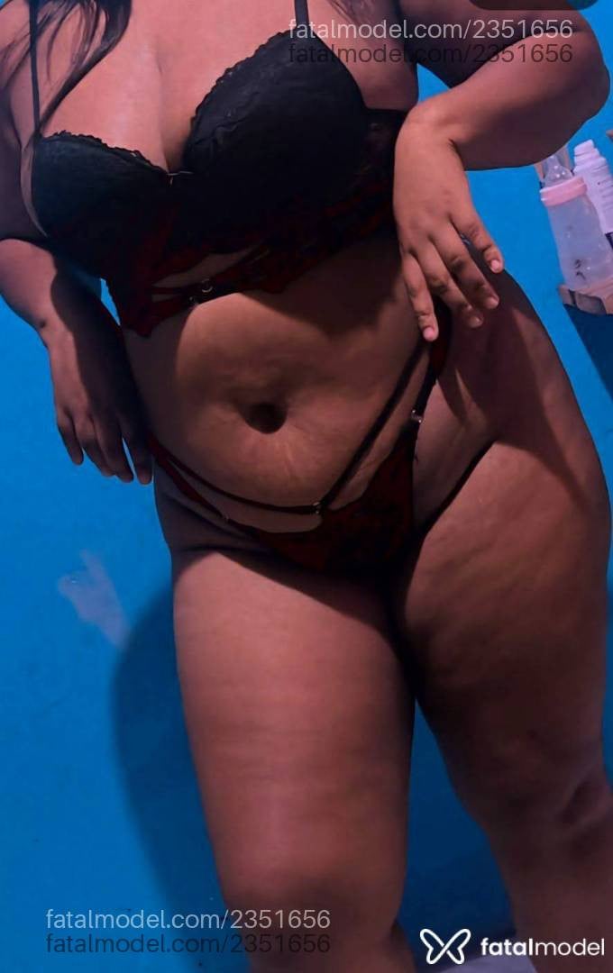 Acompanhante mulher morena (o) de olhos castanhos em Passo Fundo - Nicolly Barcelos