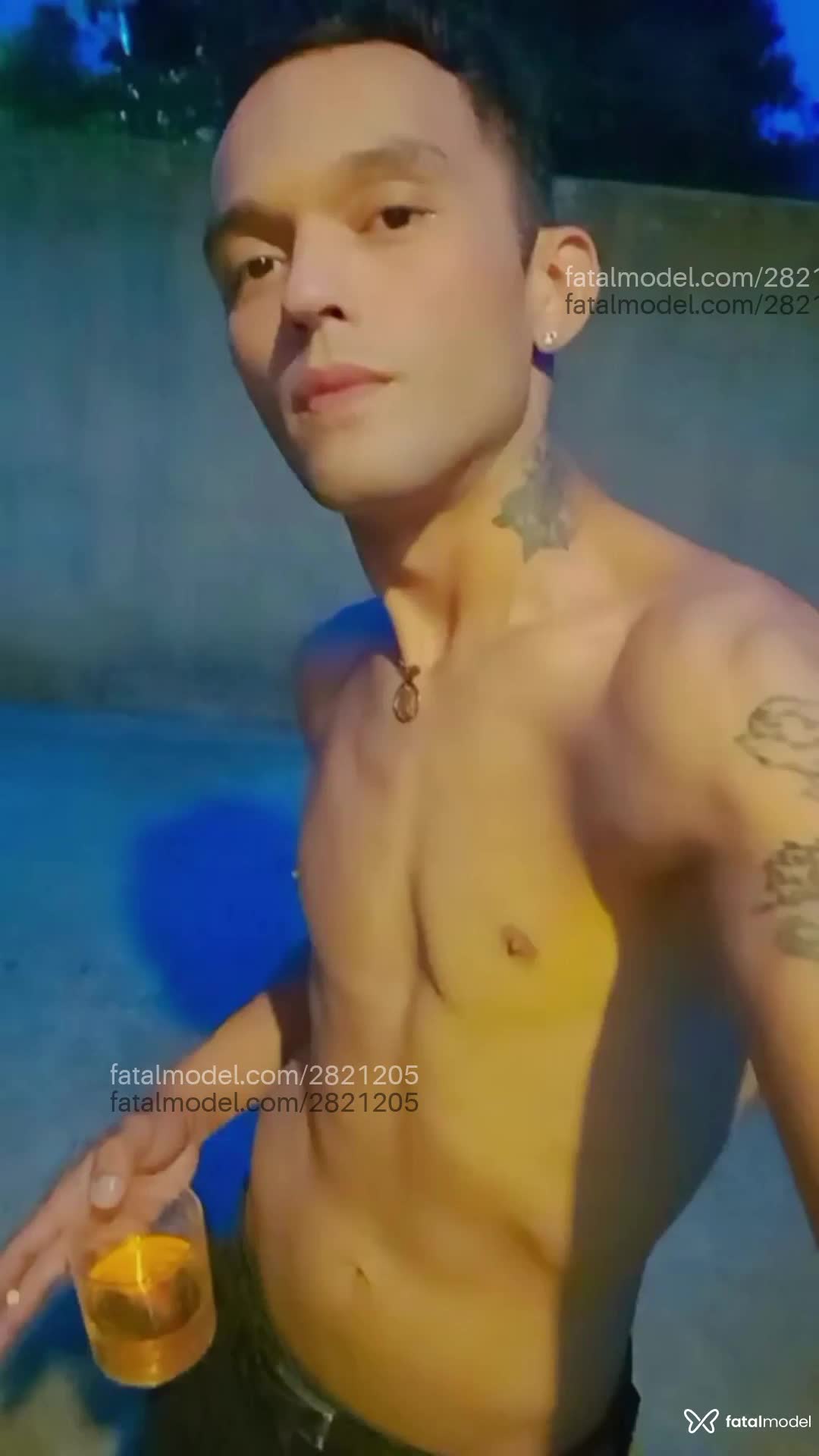 Acompanhante homem com cabelo castanho de olhos castanhos em Goiânia - Devid